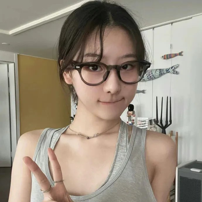 他是龙
